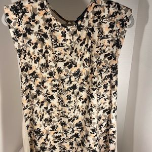 A light weight, airy blouse. V-shaped.